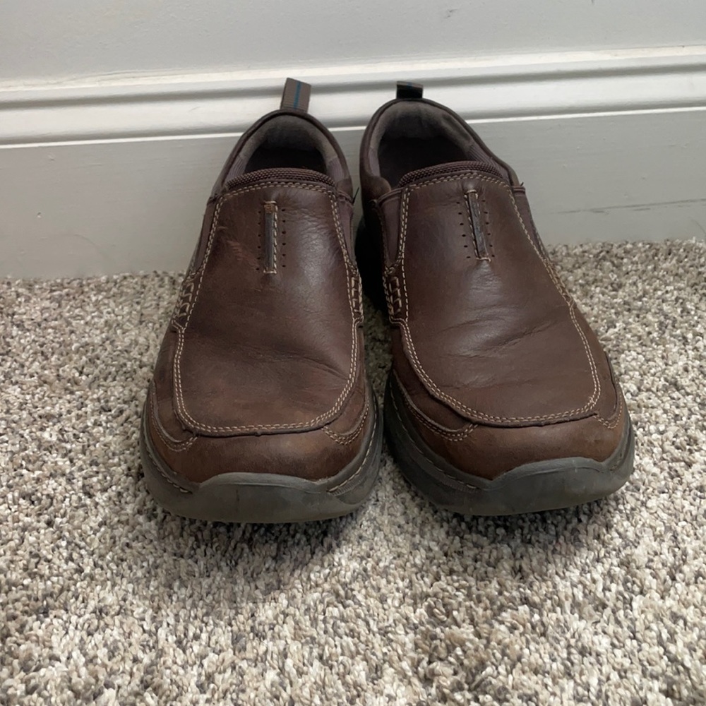 Men’s size 8.5 Clark’s Cushion Max
